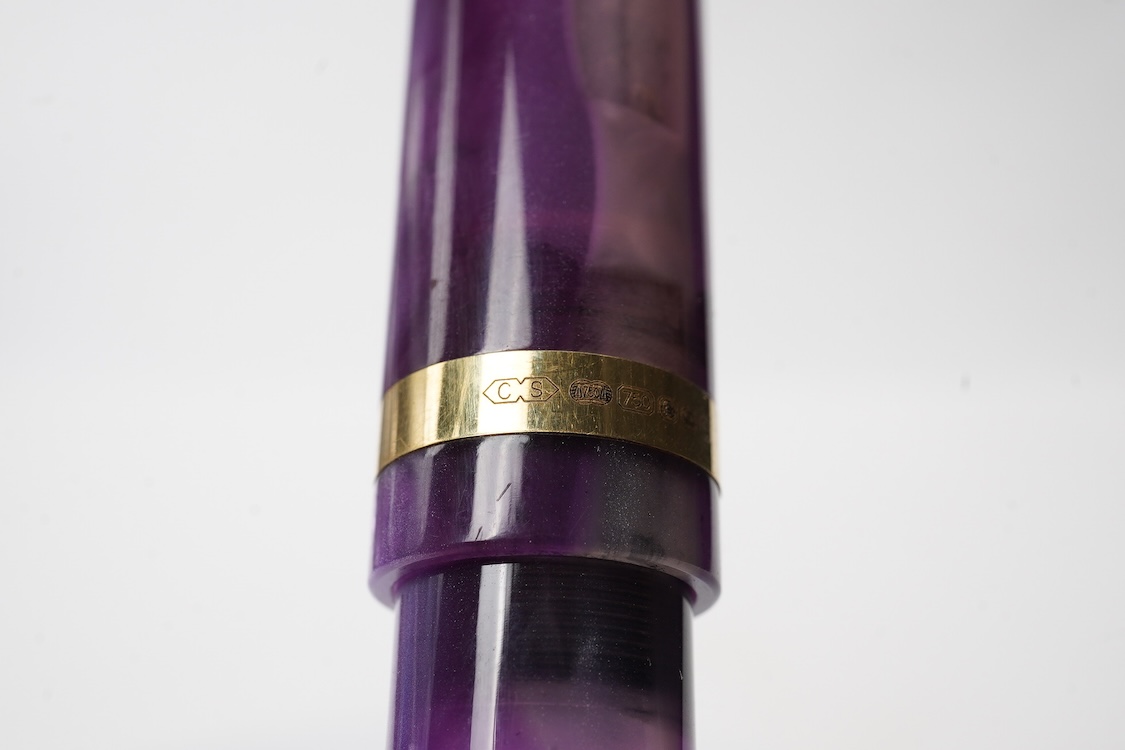 A modern Conway Stewart 'Duro' in stunning purple fitted with 18ct. gold medium nib